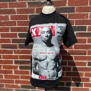 Black Graphic 2pac T-Shirt   HG